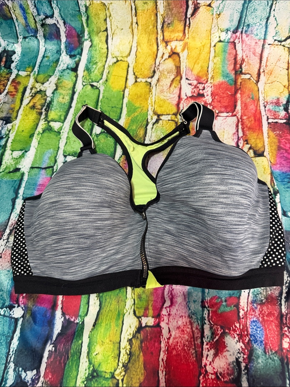 Maidenform Gray Sports Bra with Neon Green Lining and Polka Dot Sides
